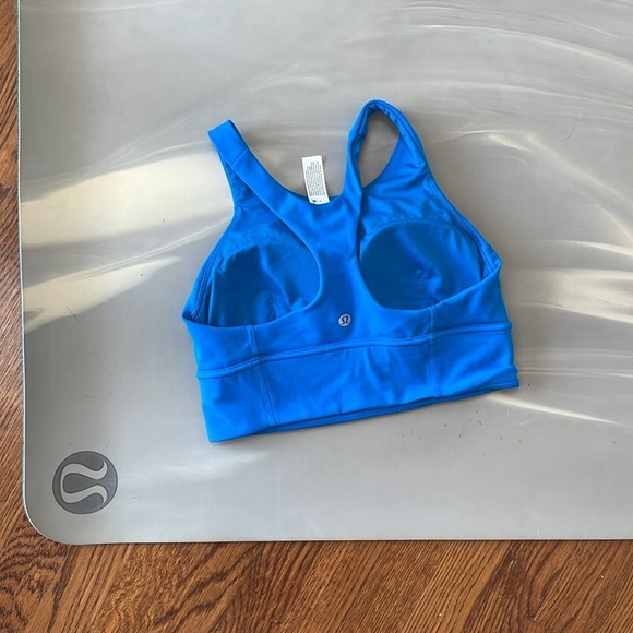 Lululemon I 8 - Picture 3 of 9